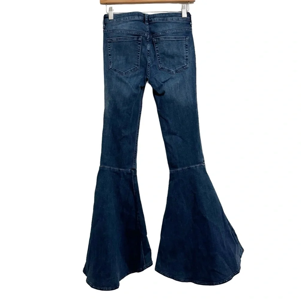 Free People Hippie Hi-Lo Bell Bottom Flare Jeans Blue 25
